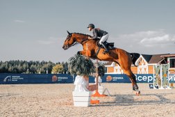 Конно-спортивный комплекс Horseka sport, с рейтингом 4.3 - находится по адресу Московская область, городской округ Черноголовка, село Ивановское, Луговая улица, 23 